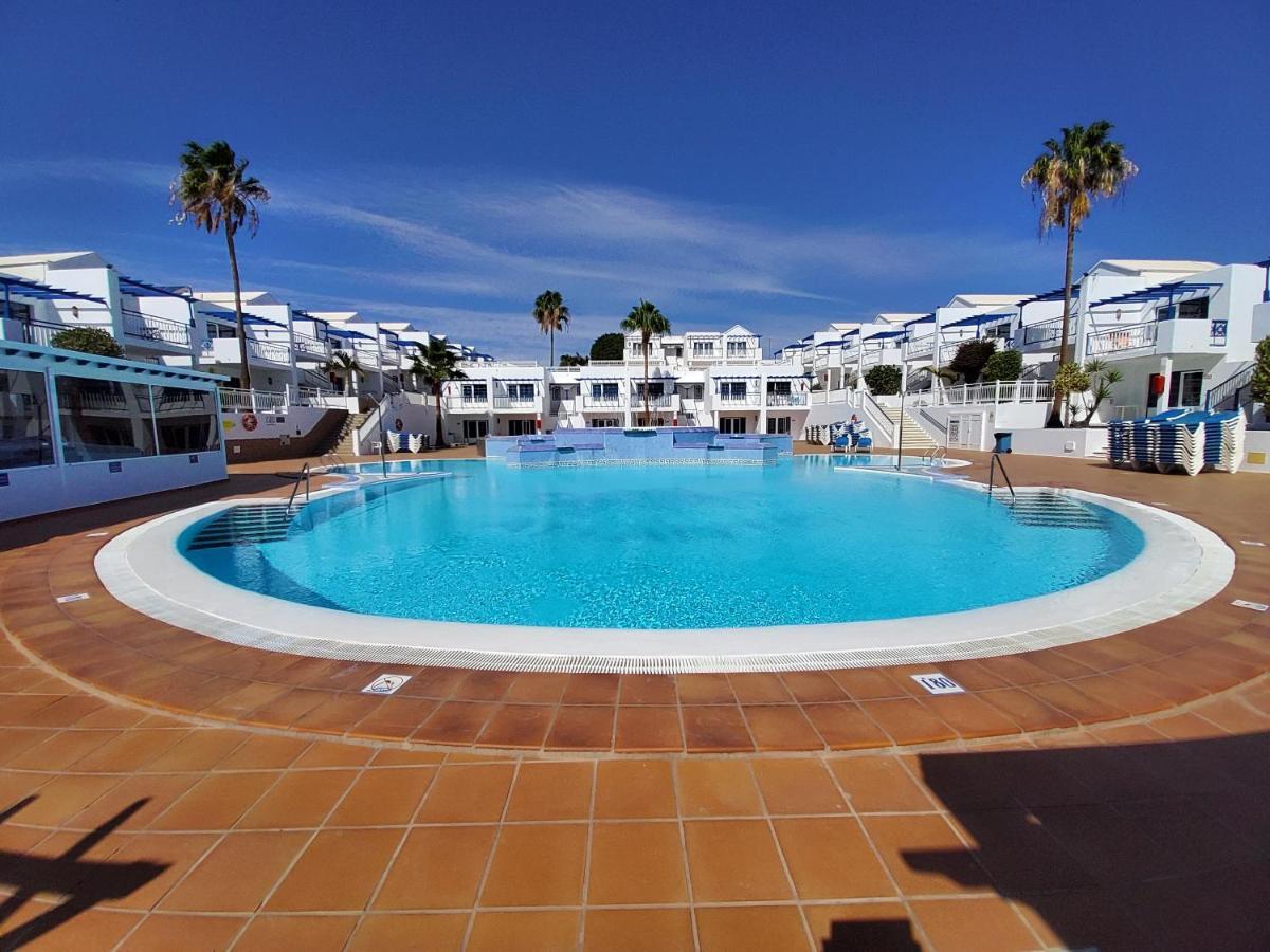 Atlantis Las Lomas Puerto del Carmen  Exterior photo