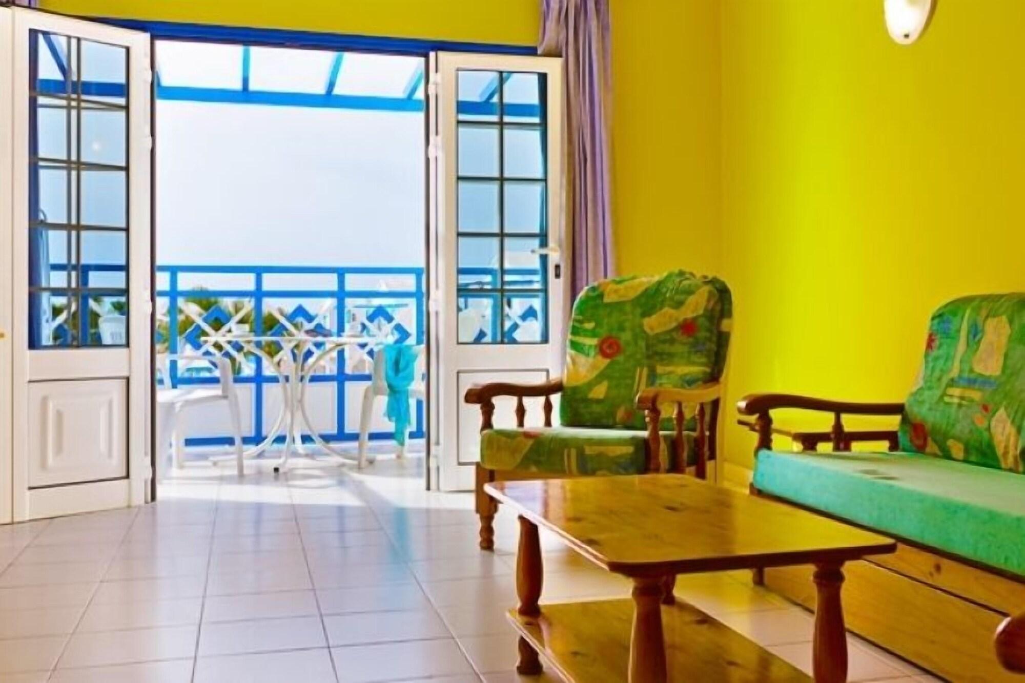 Atlantis Las Lomas Puerto del Carmen  Exterior photo